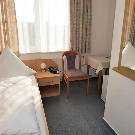 Hotell Daheim 3*